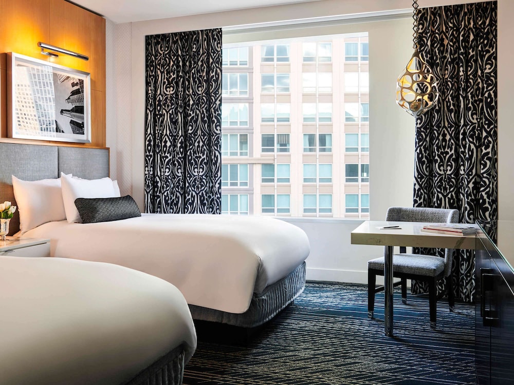 Superior Double Room, 2 Double Beds (Floors 6-32)