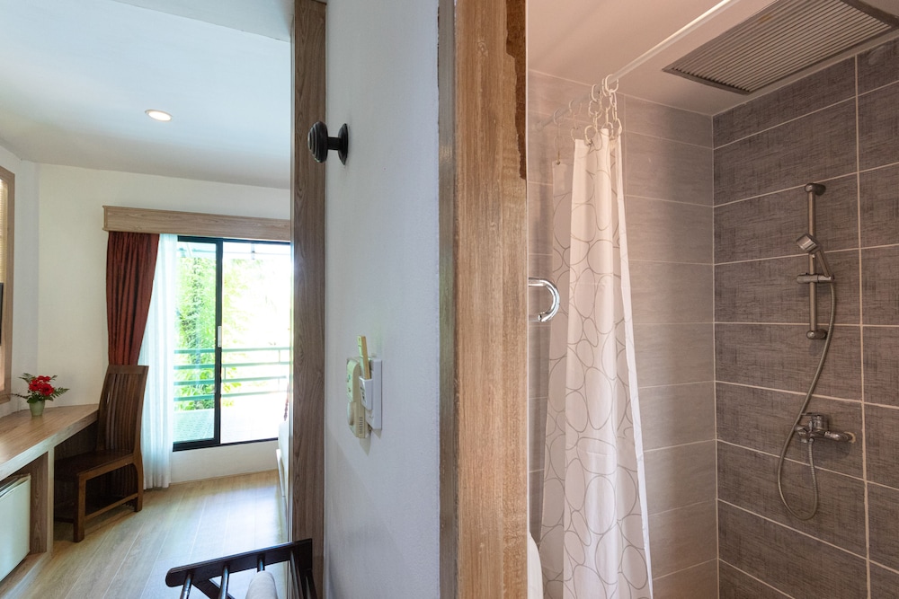 Superior Room - Photo 23