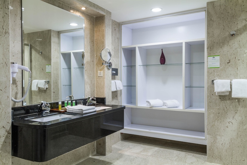 Executive Suite, 1 King Bed (Deluxe)