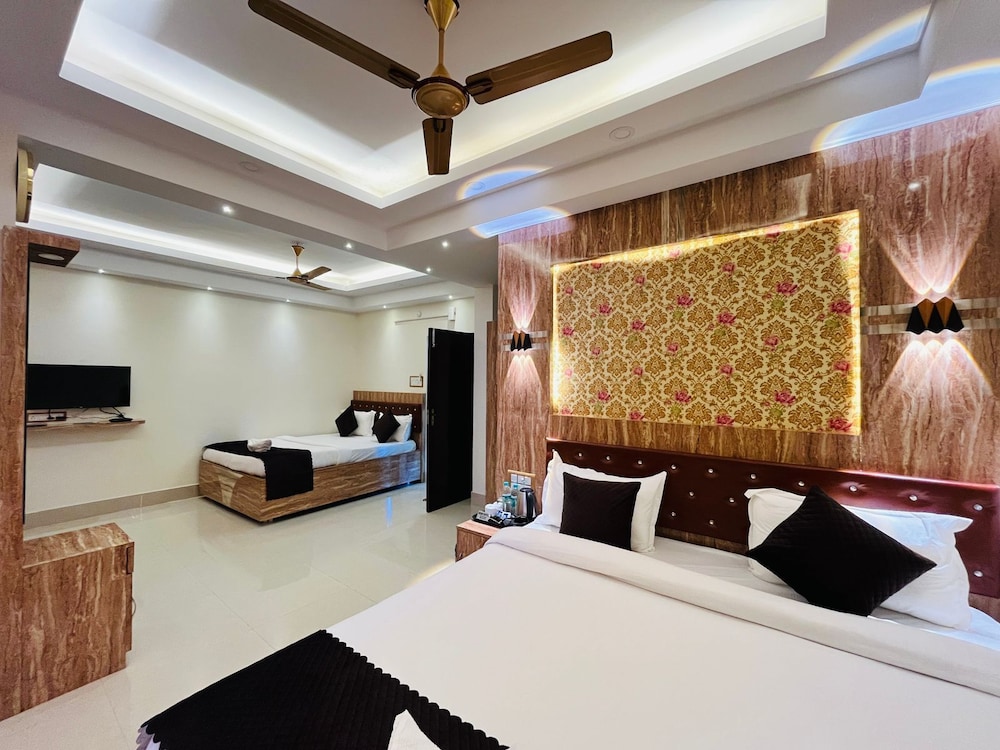 Superior Quadruple Room, River View