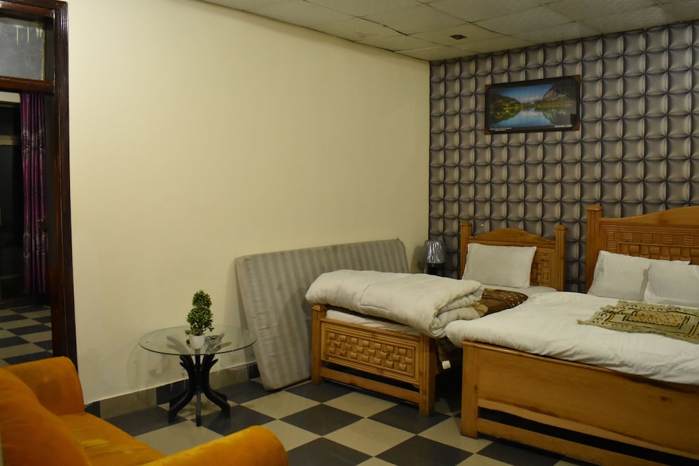Deluxe Studio Suite photo 2