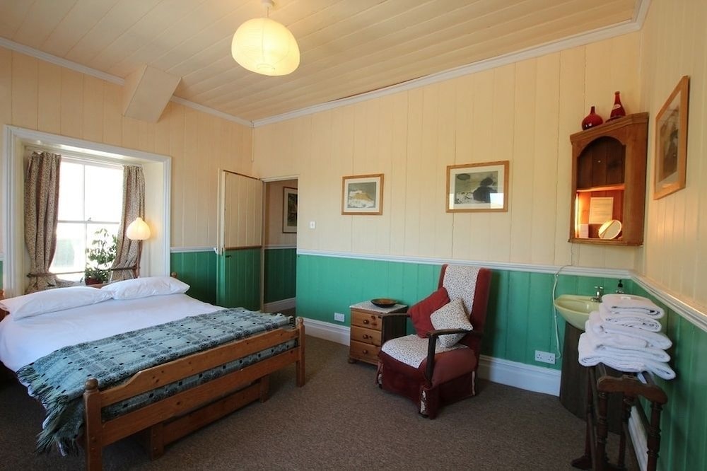 Room 4 photo 1