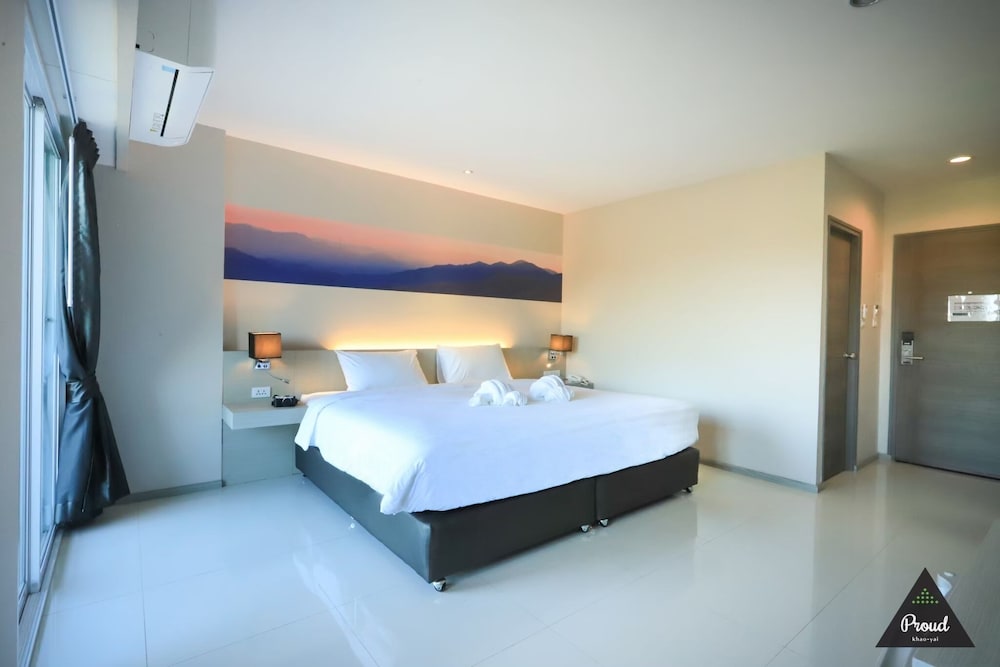 Standard Double Room - Photo 3