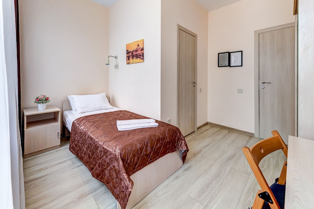 Comfort Single Room