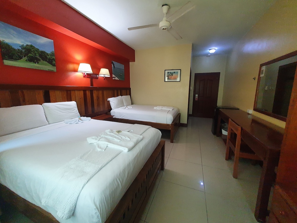 Deluxe Double Room, 2 Double Beds photo 3