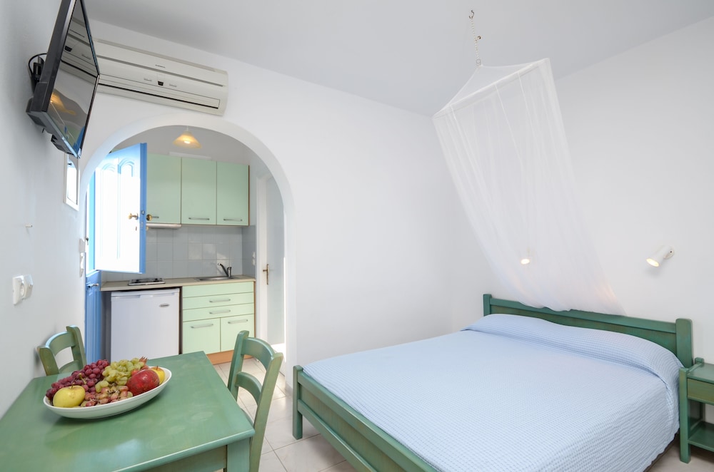 Superior Studio (Double)