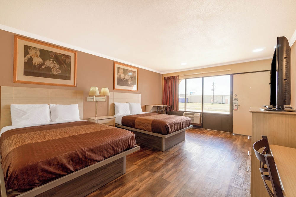 Standard Room, 2 Double Beds, Non Smoking photo 1