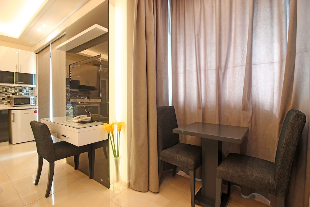 Deluxe Room, Sea View - Photo 5