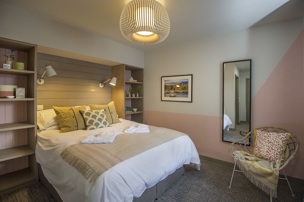 Double Room (Loch Dochfour) photo 2