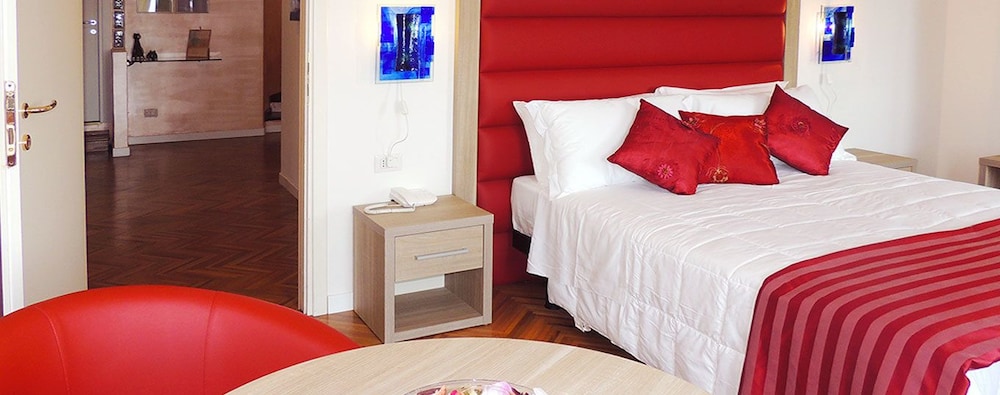 Standard Double or Twin Room photo 2