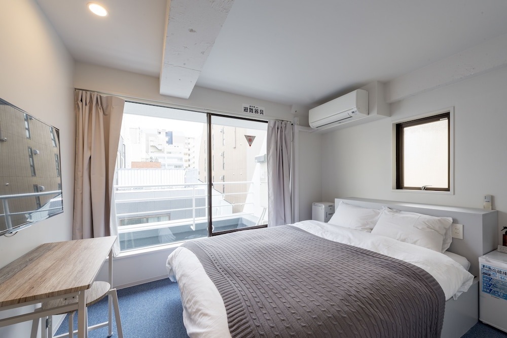 Deluxe Double Room, 1 Double Bed, Shared Bathroom photo 1