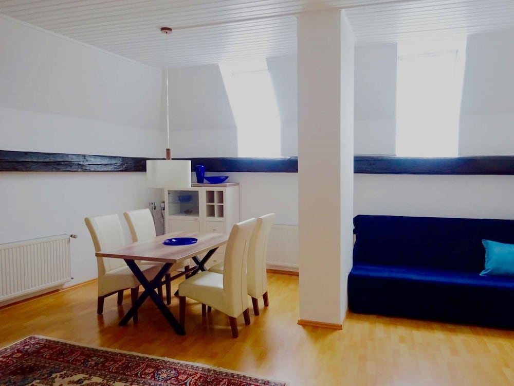 Apartment photo 3