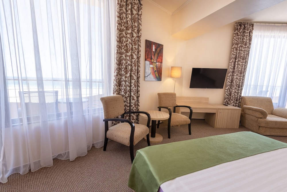 Premium Double Room, Sea View - Photo 10