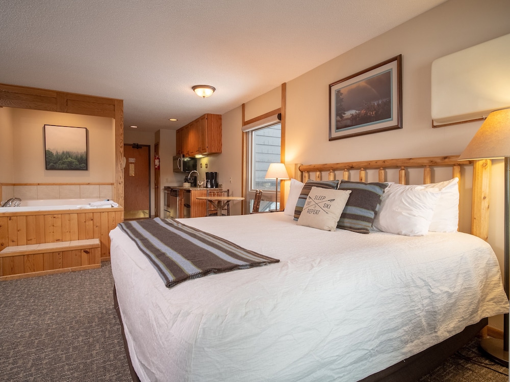 Nordic Whirlpool Condo