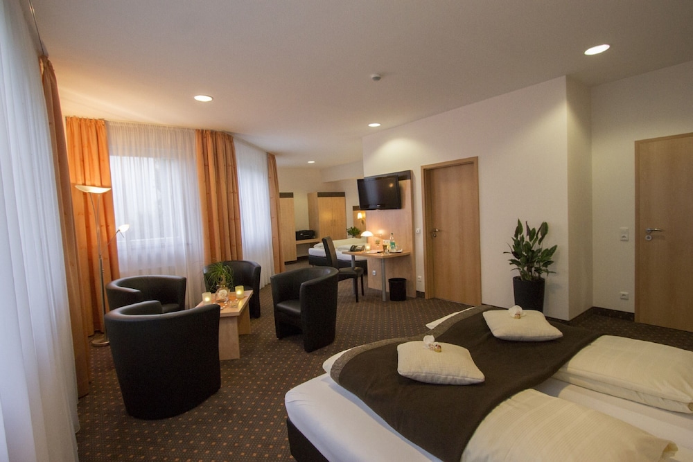 Superior Quadruple Room, 1 Bedroom, Non Smoking photo 3