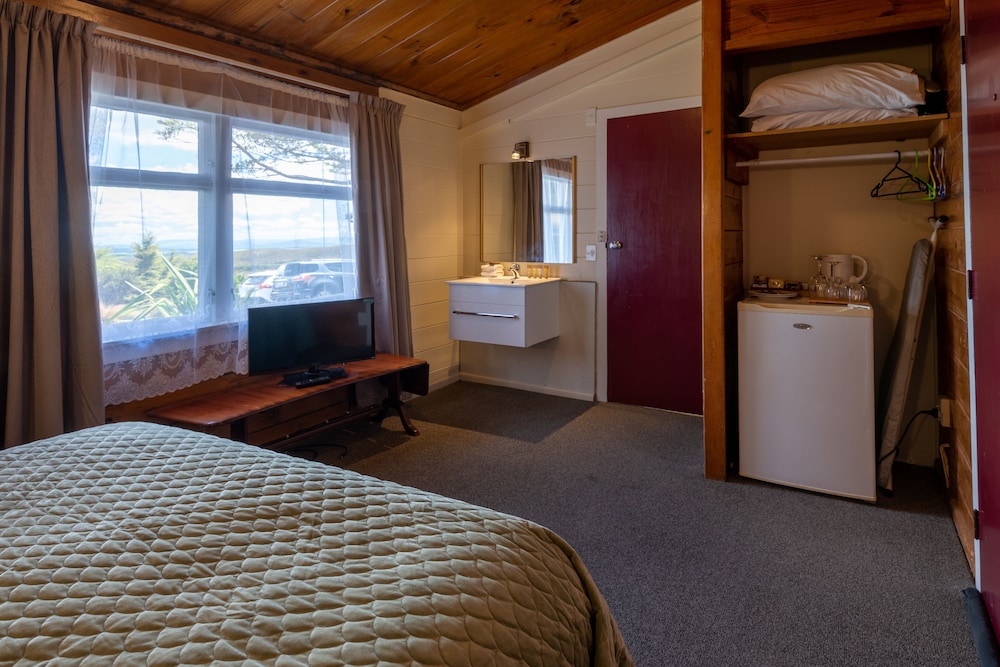 Standard Queen Room - Photo 1