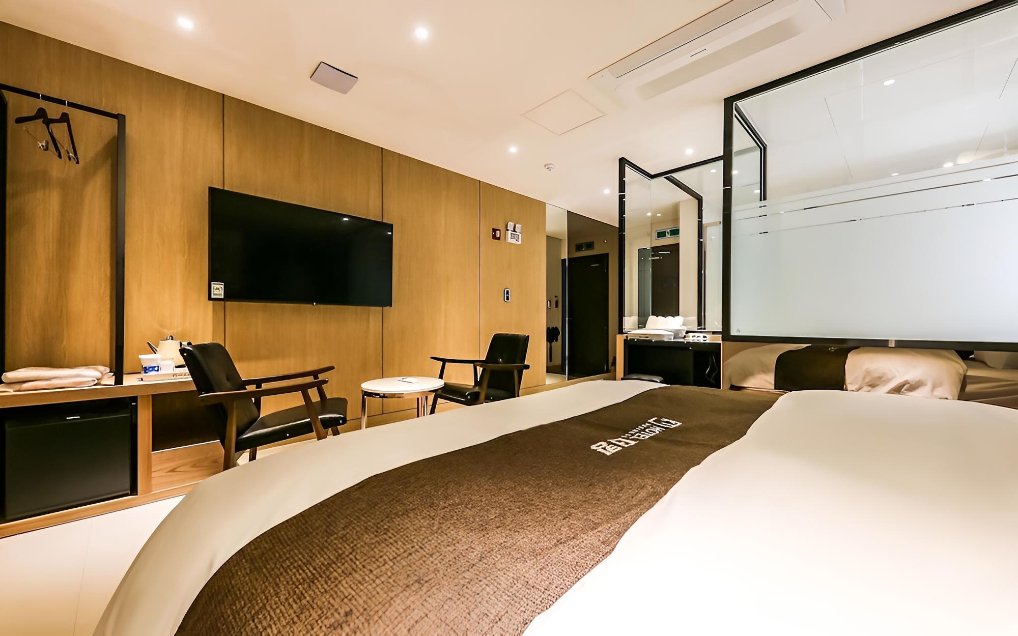 Room (Standard room) - Photo 2