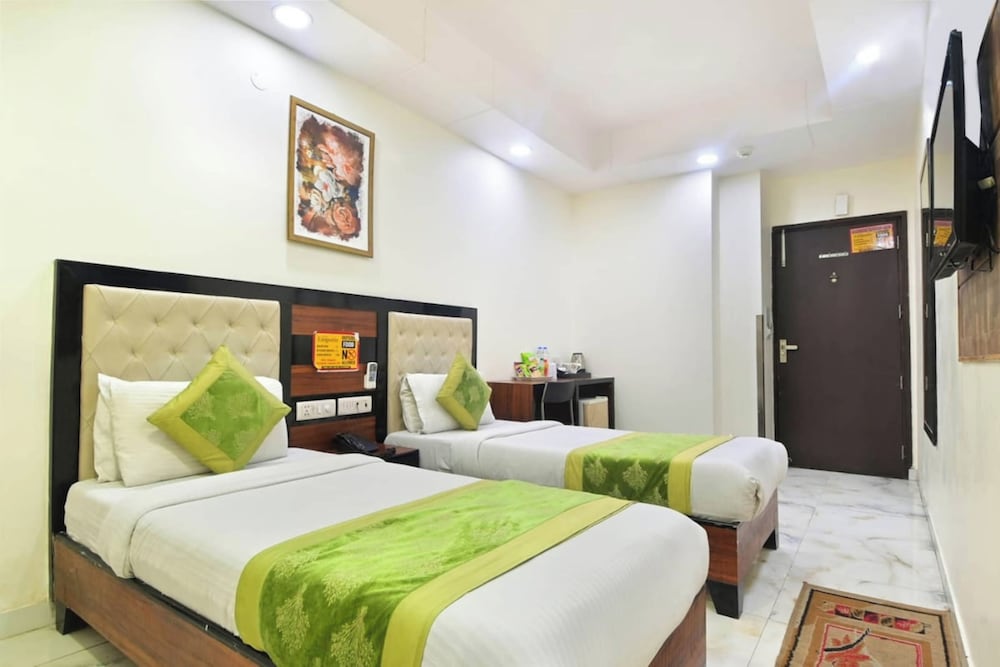 Deluxe Double or Twin Room, City View