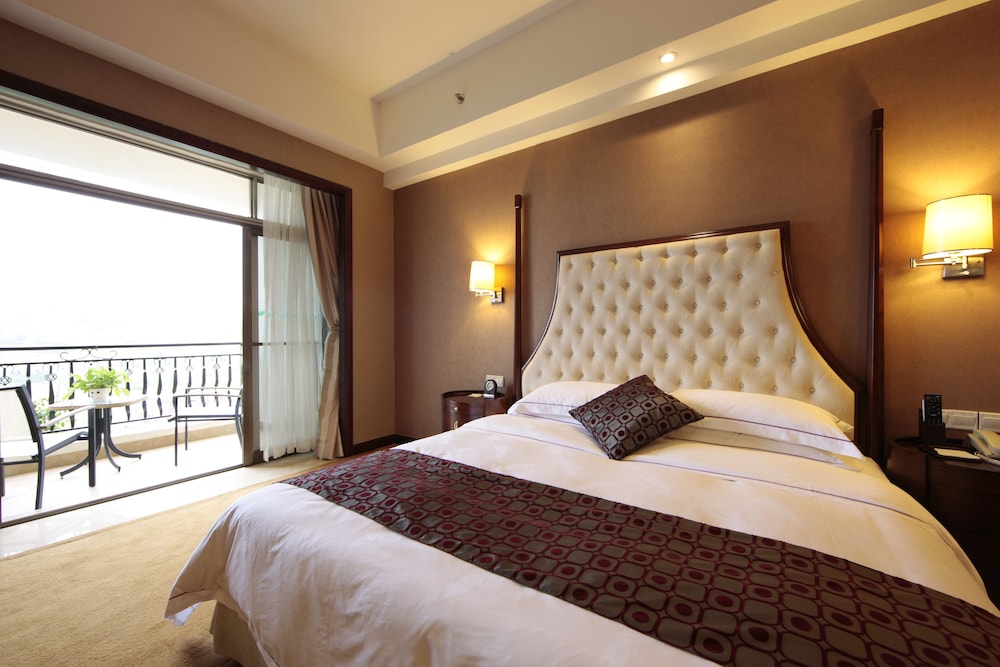 Executive Suite photo 2