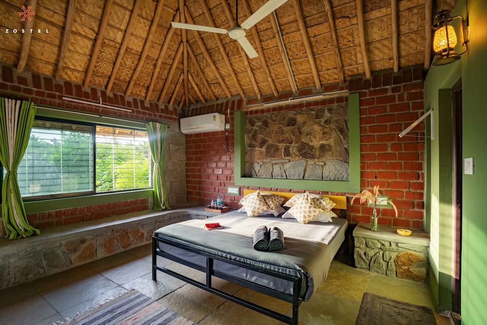 Superior Quadruple Room - Photo 8