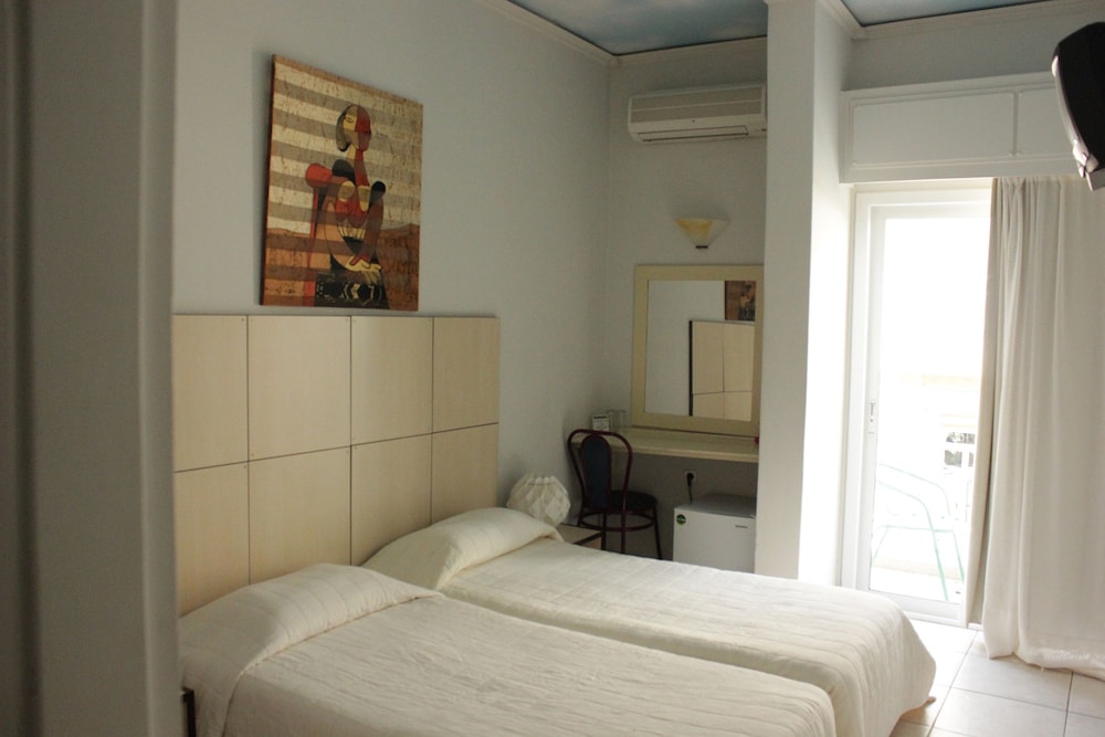 Double or Twin Room, Balcony photo 1