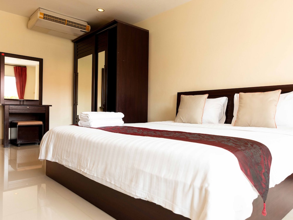 Superior Quadruple Room photo 2