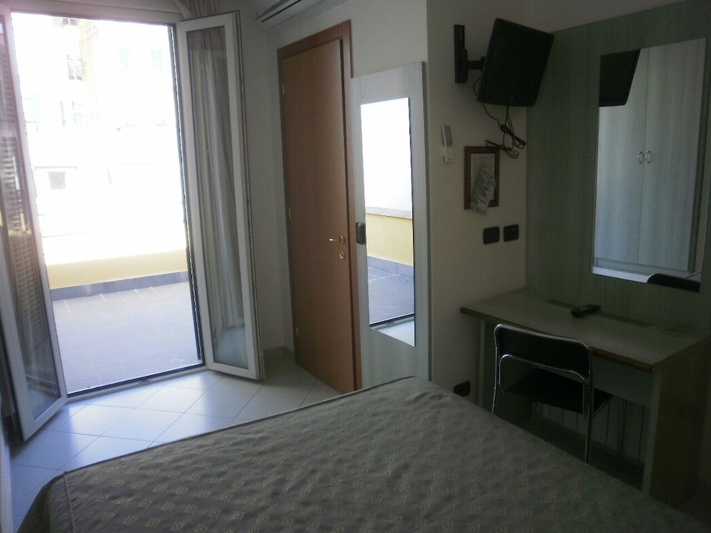Economy Double Room Single Use