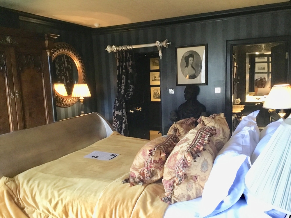 Allan Ramsay Suite - Photo 22