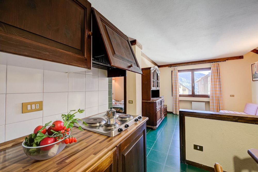 Family Apartment, 1 Bedroom, Mountainside (Grange Hike & Ski - 12d Sestriere) photo 2