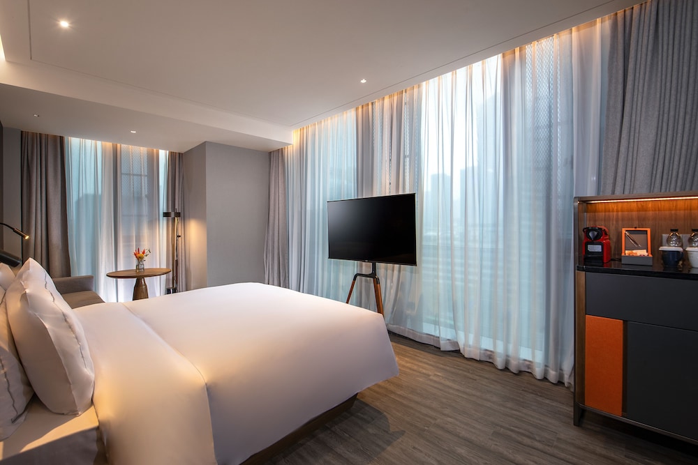 Executive Room, 1 Queen Bed