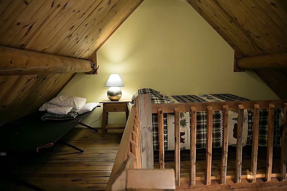Duplex Cabin 15B photo 3