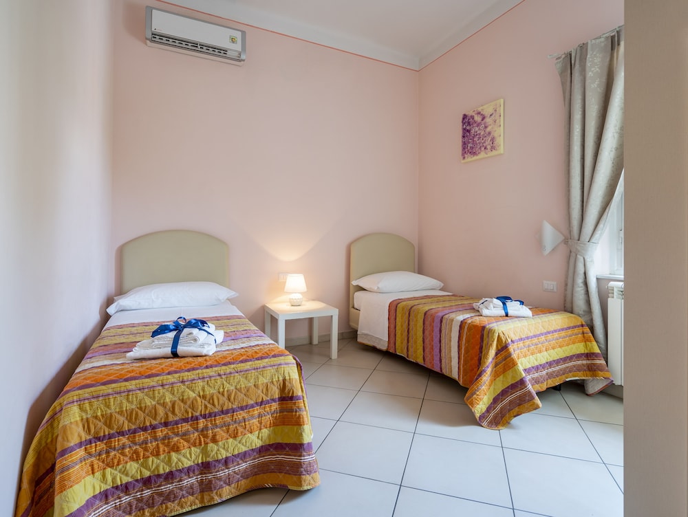 Quadruple Room photo 2