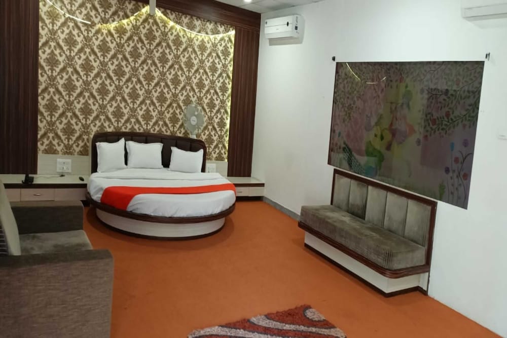 Royal Suite photo 1