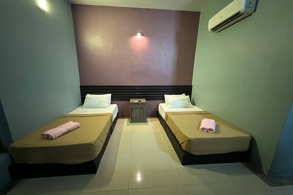 Deluxe Twin Room photo 3