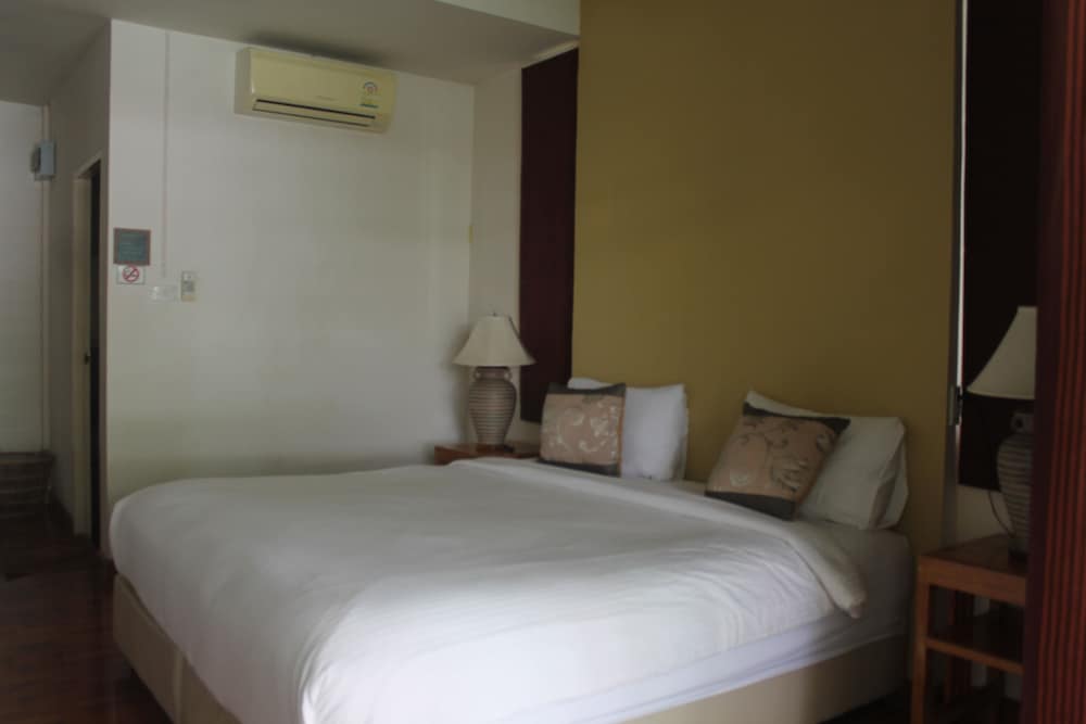 Two Bedrooms - Deluxe Bungalow