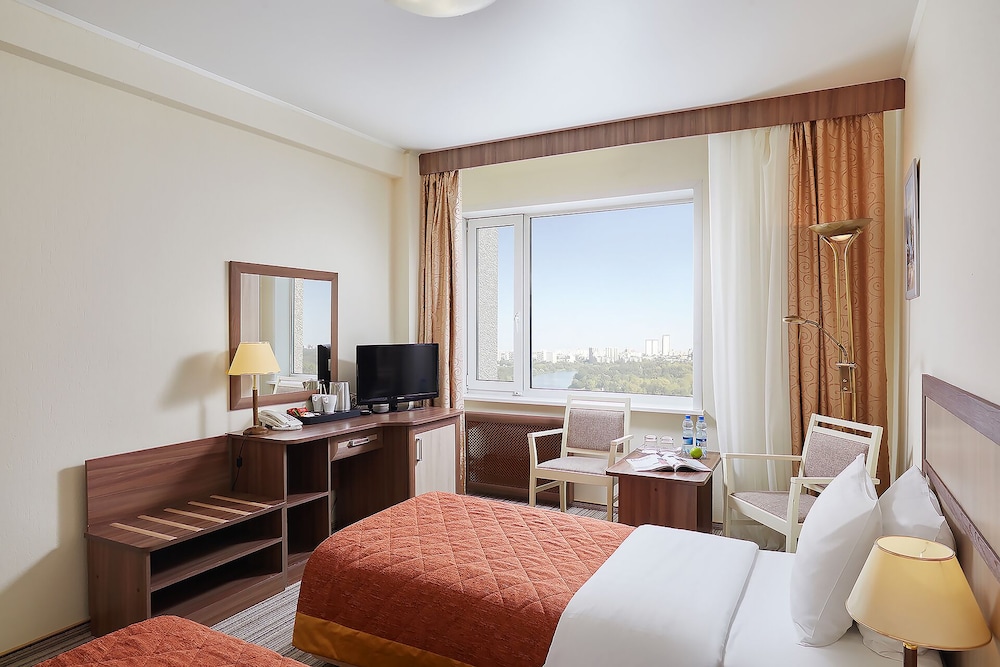 Standard Twin Room photo 1