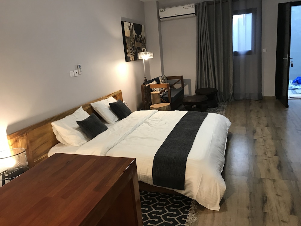 Junior Suite, 1 King Bed photo 2