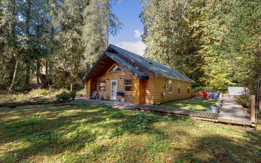 Mt Baker Lodging Cabin 61mbr - A Delightful 1 Story, 3 Bedroom, 2 Bath Cabin