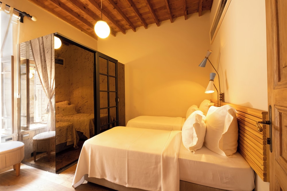 Basic Double or Twin Room - Photo 1