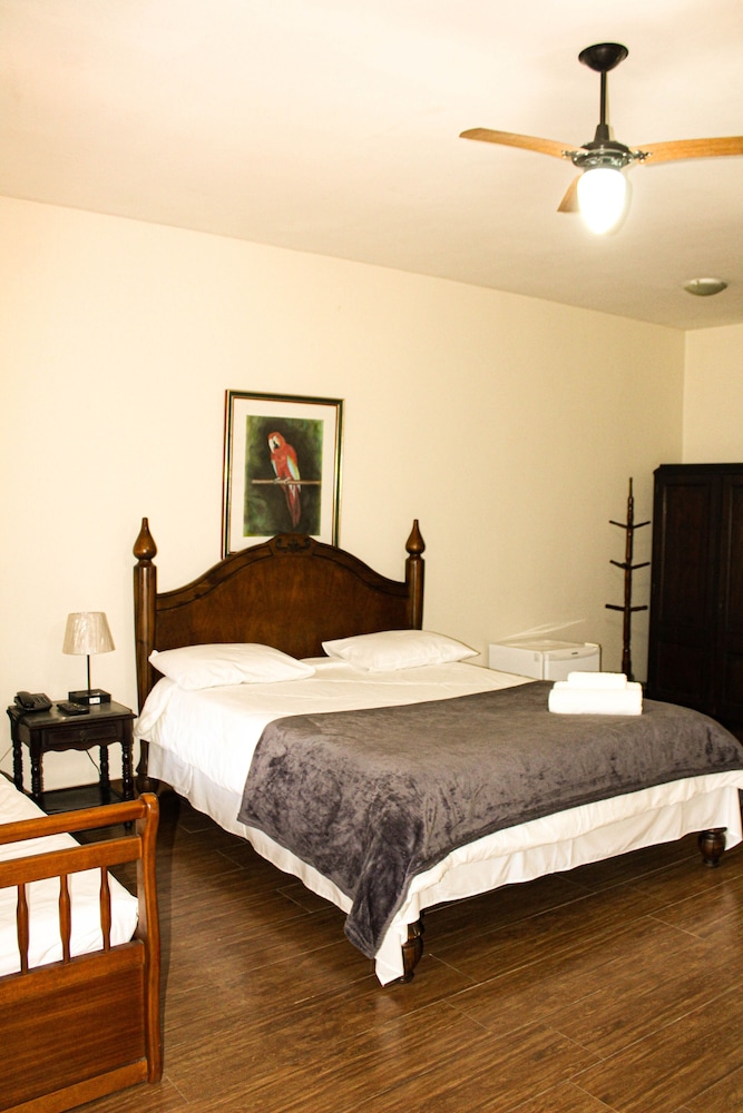 Deluxe Double Room photo 3