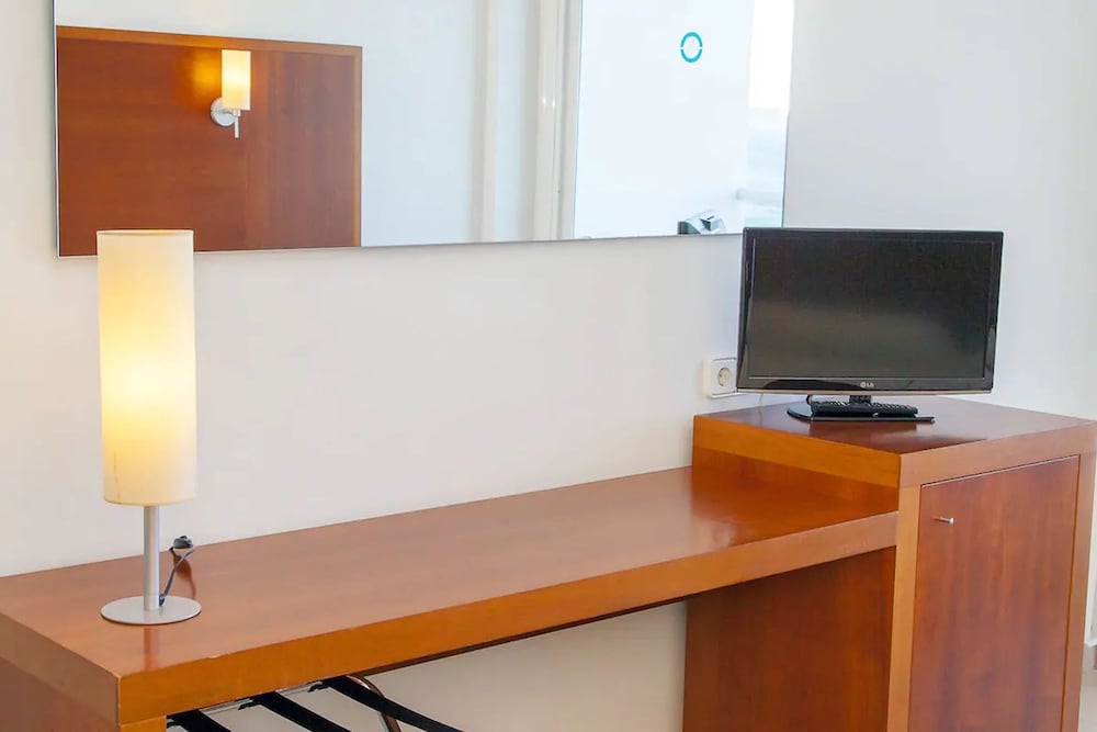 Superior Double Room, Ocean View - Photo 3