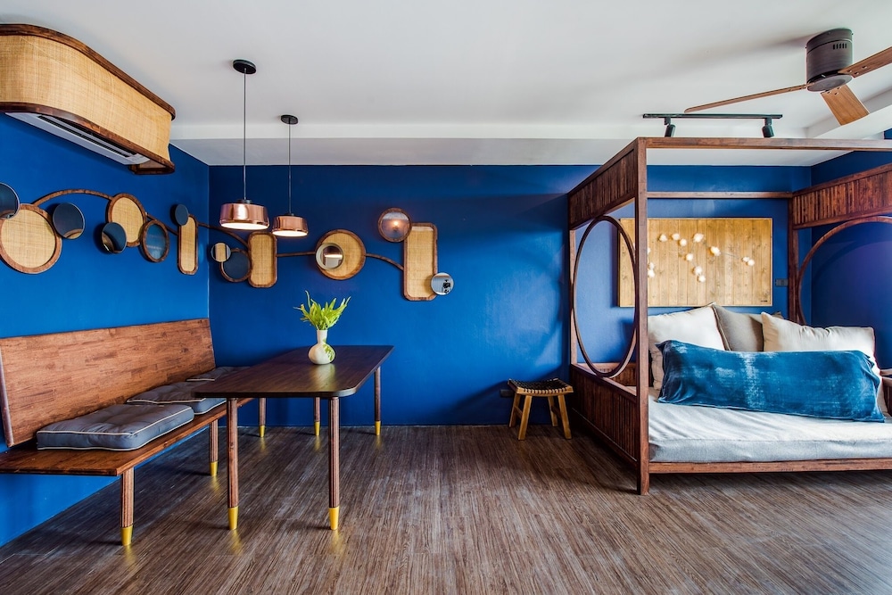 Deluxe Room - Photo 8