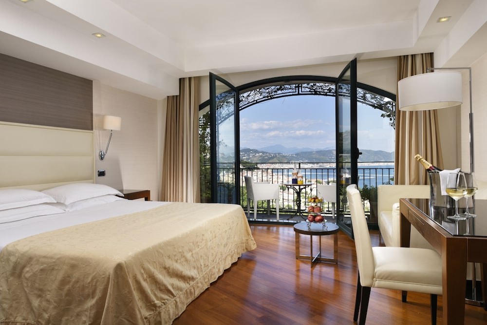 Deluxe Double Room, Sea View - Photo 6