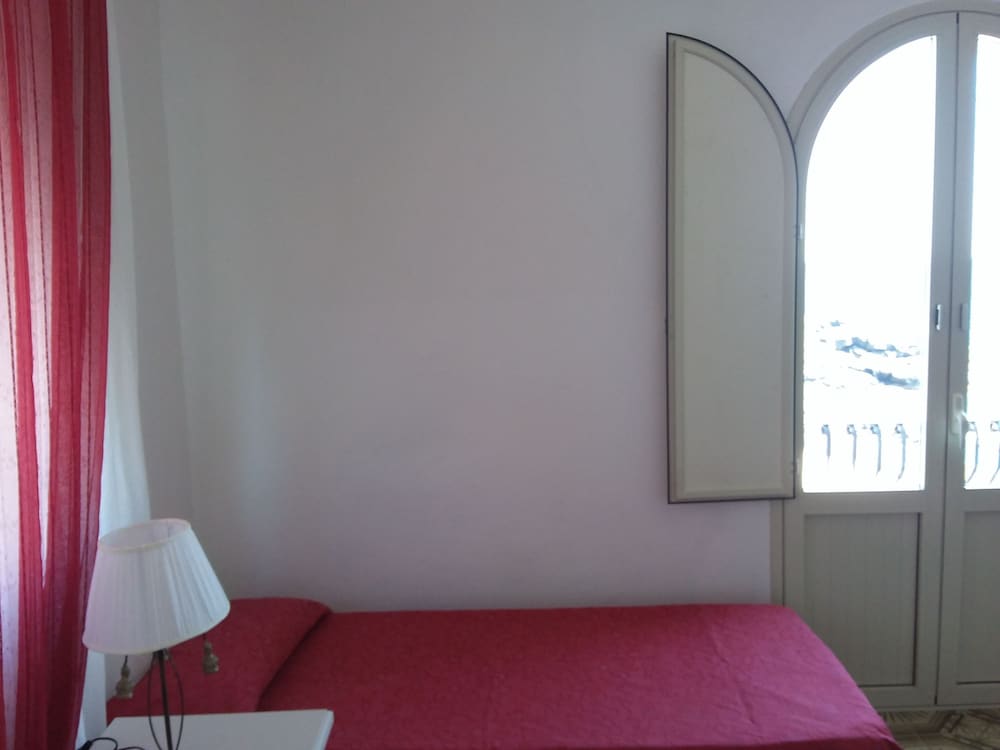 Family Room, Balcony photo 2