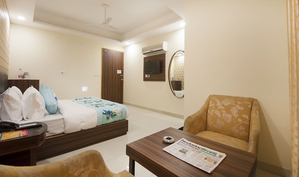 Classic Double Room