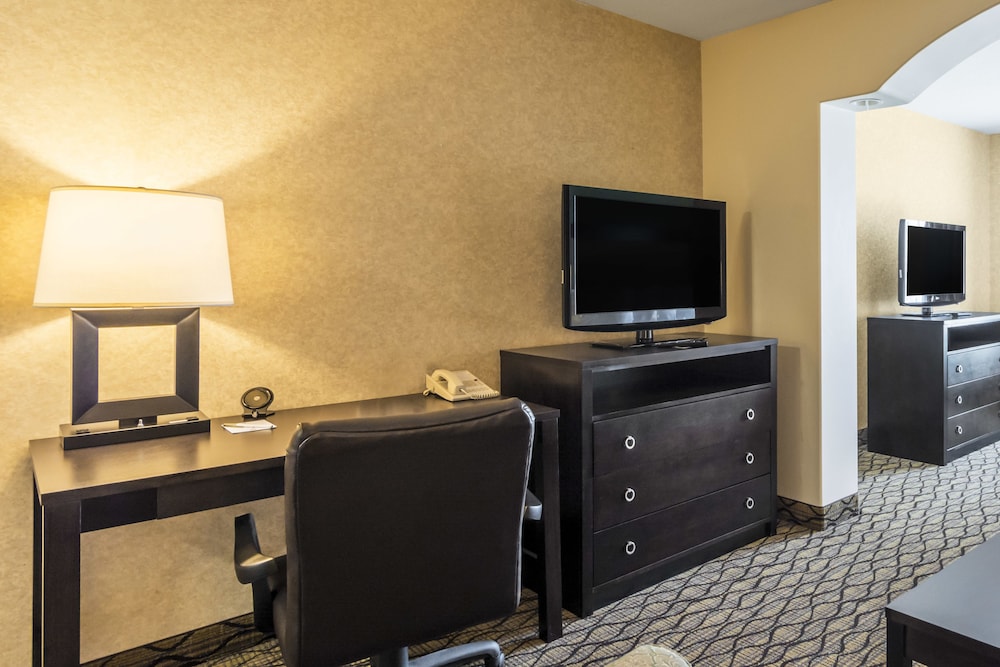 Efficiency, Room, 1 King Bed, Non Smoking - Photo 2
