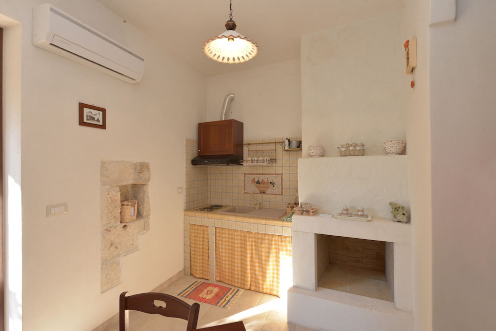 Family Apartment, Hill View photo 3