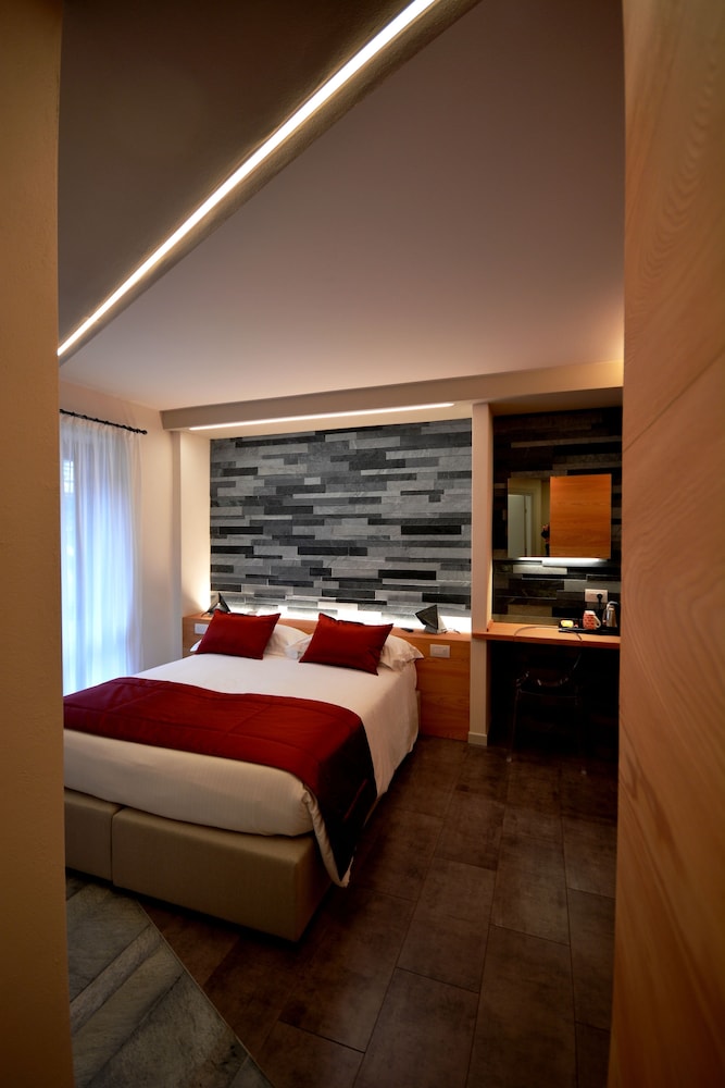 Superior Double or Twin Room, Mountain View photo 3
