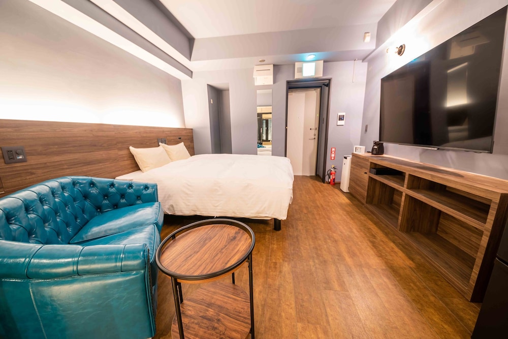 Twin Room, Non Smoking - Photo 1