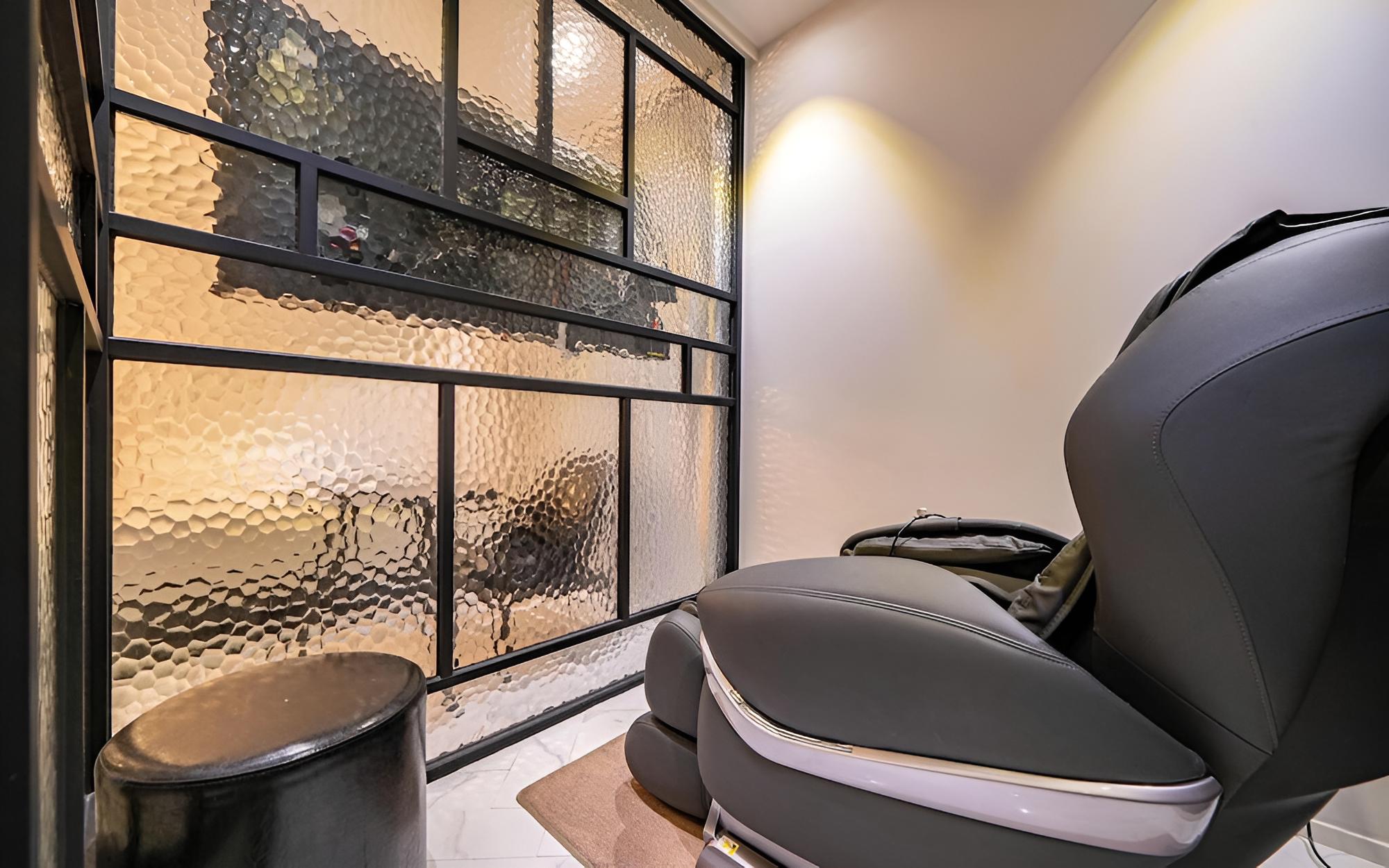 Room (Premium - Massage chair (randomly ass) - Photo 2